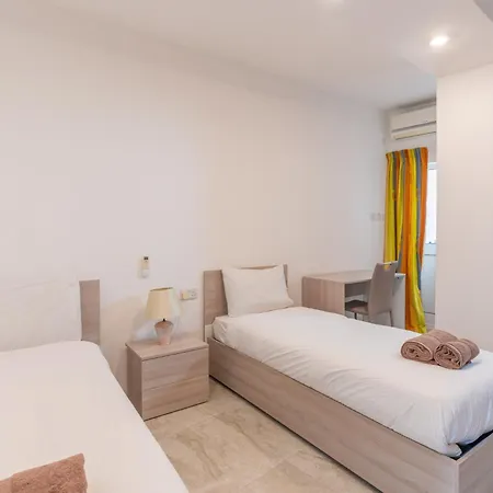 Apartment Cozy In Malta