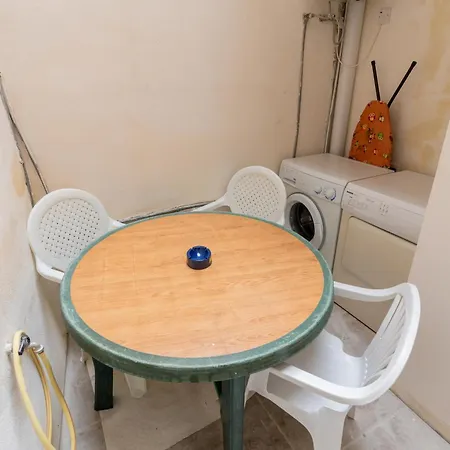 Cozy In Malta